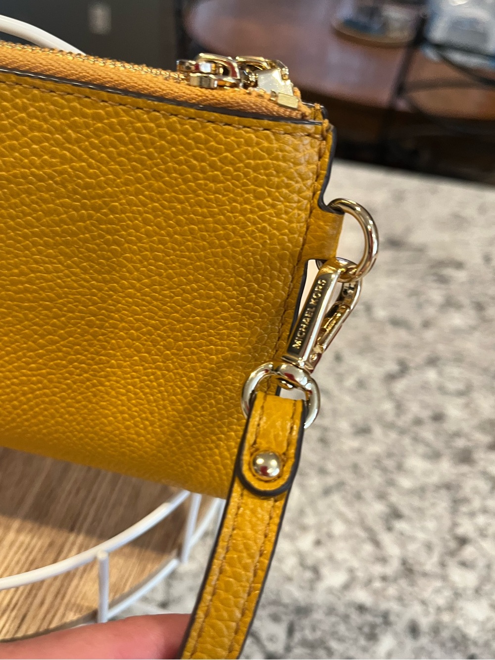 Michael Kors Leather Double Zip Tech Wallet Wristlet - Picture 6 of 13